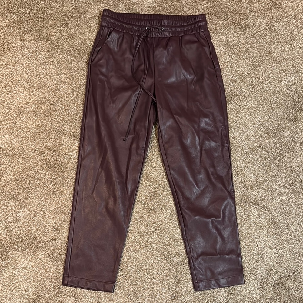 LOFT - NWT Faux Leather Ankle Jogger (Merlot)